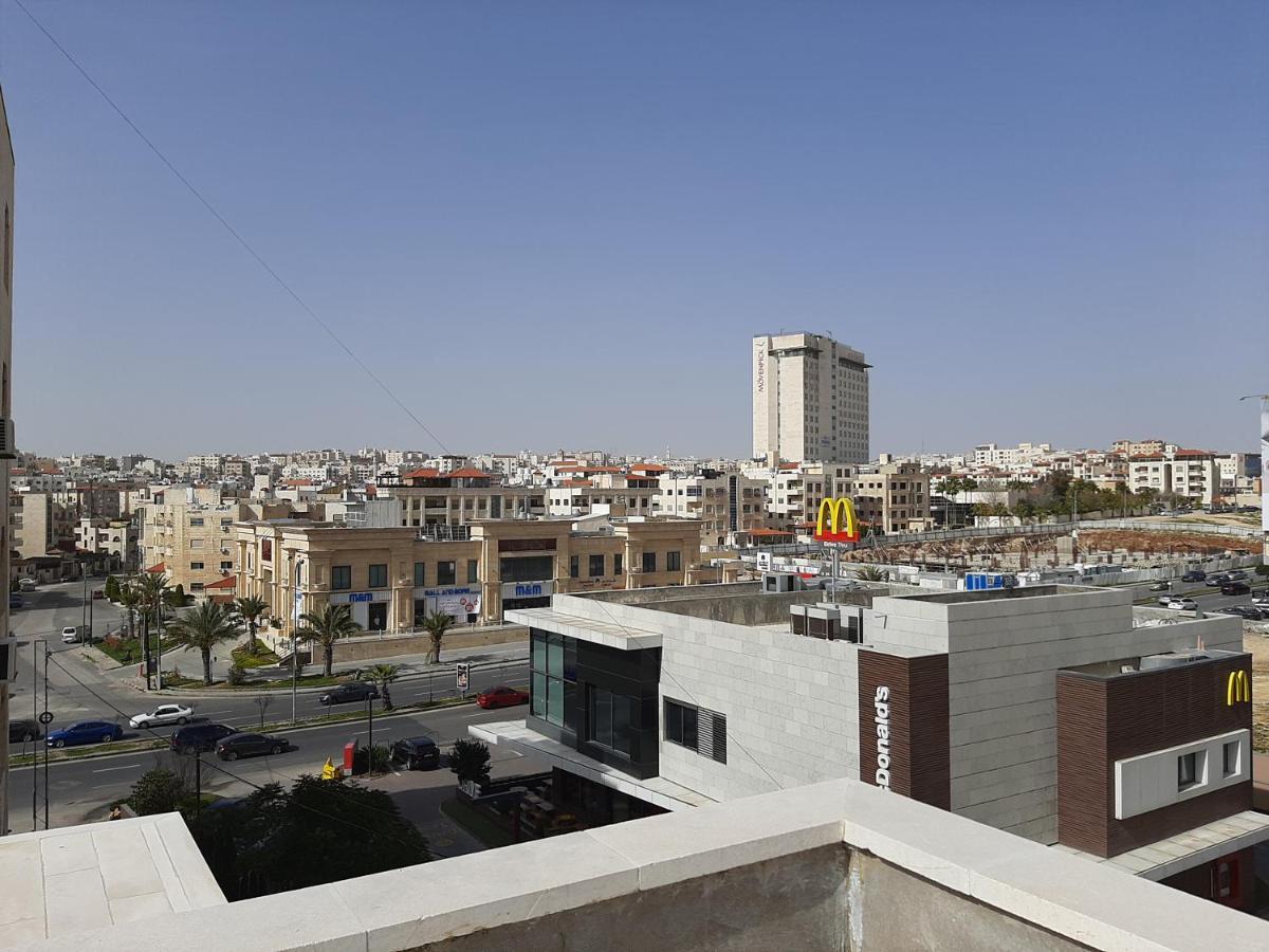 Furnished Apartments Near Mcdonald'S Al-Madina Al-Monawara St Αμμάν Εξωτερικό φωτογραφία